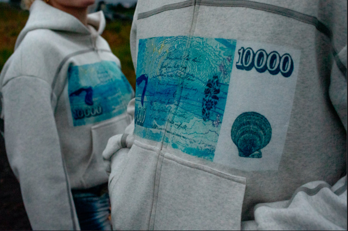 10K HOODIE
